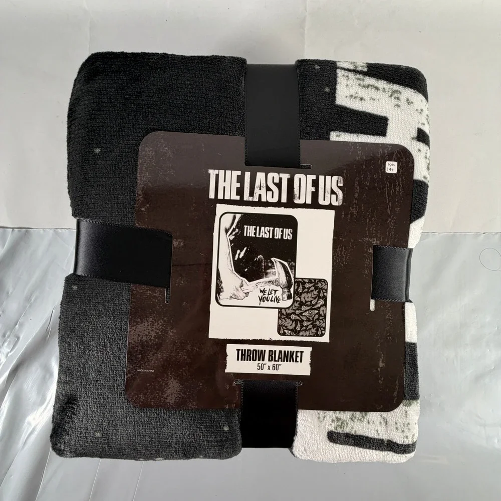 The Last of Us Moth To The Plague Fleece Throw Blanket 50x60 We Let You Live New